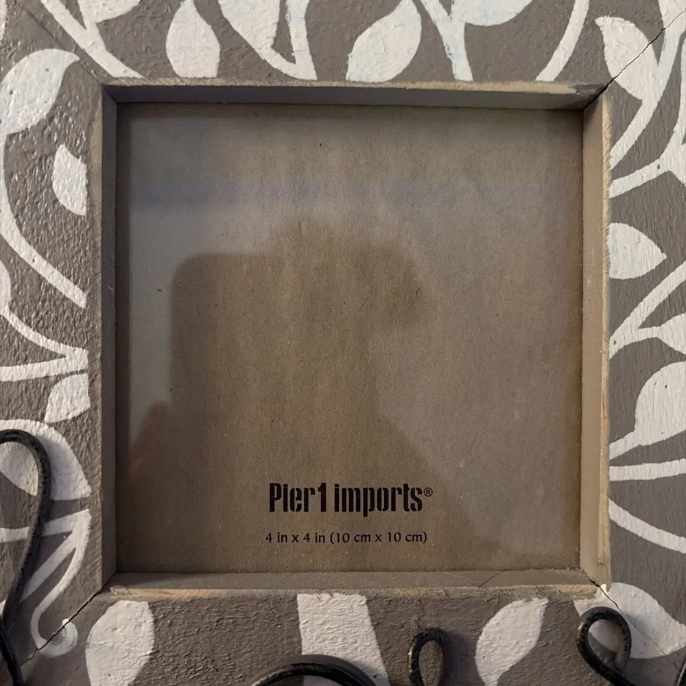 PIER 1‎ IMPORTS 9 X 9 Picture 4x 4 Wood W/metal Love Frame
